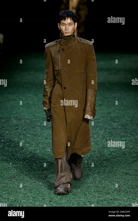 burberry london fashion week fall 2018|burberry winter 2024 runway green.